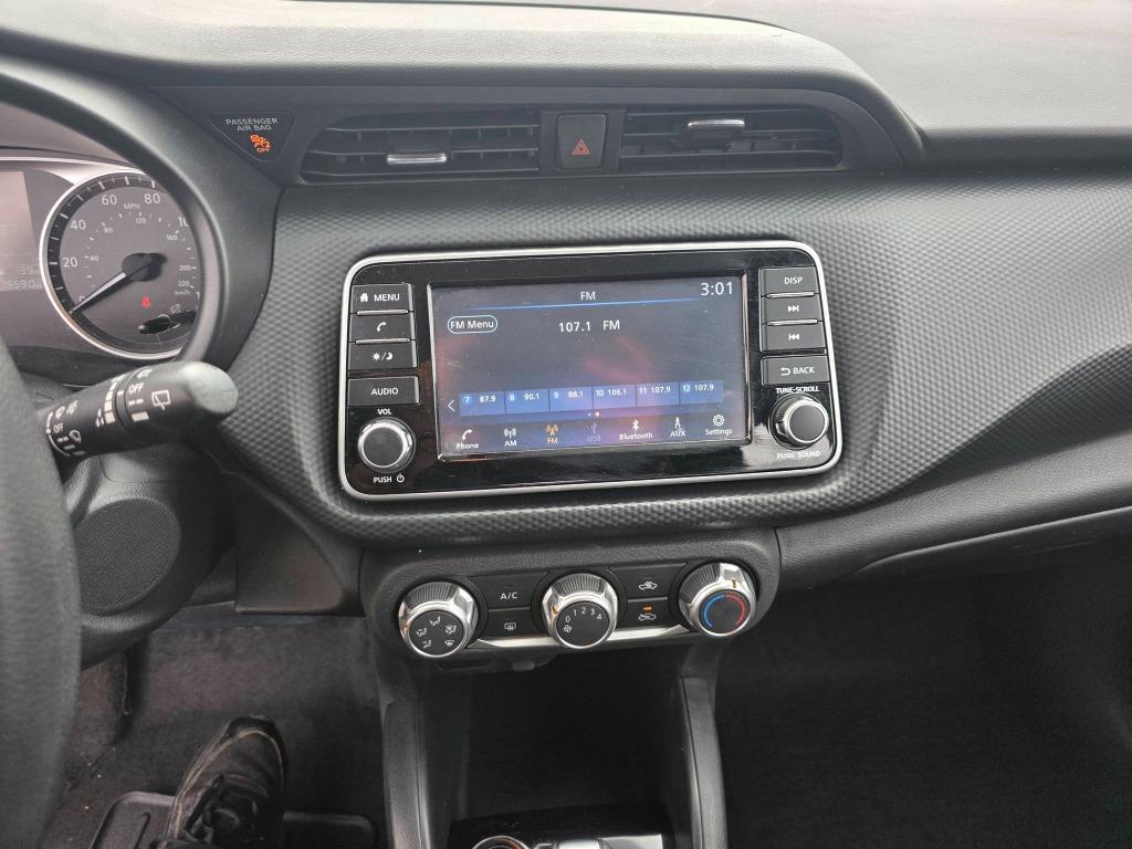 2022 Nissan Kicks - $10,900
