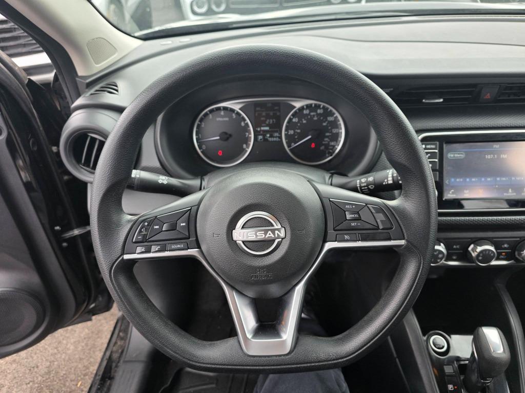 2022 Nissan Kicks - $10,900