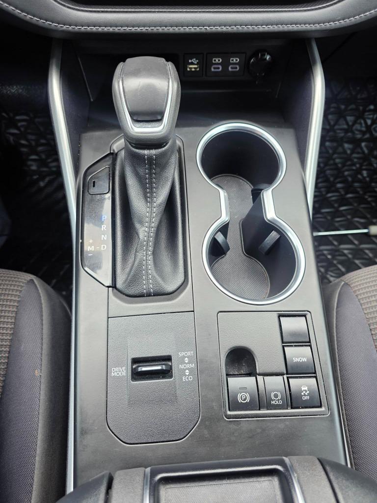 2023 Toyota Highlander - $25,900