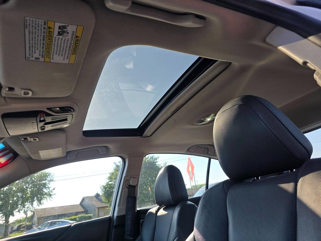 2020 Subaru Legacy - $15,900