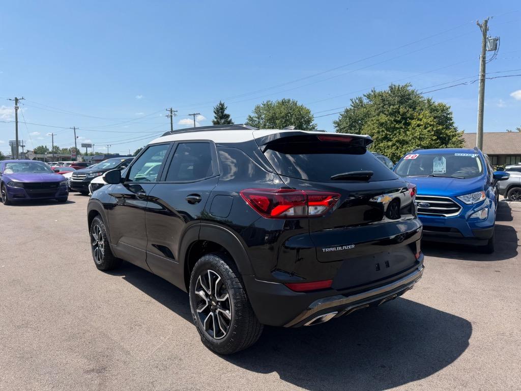 2022 Chevrolet Blazer - $17,900
