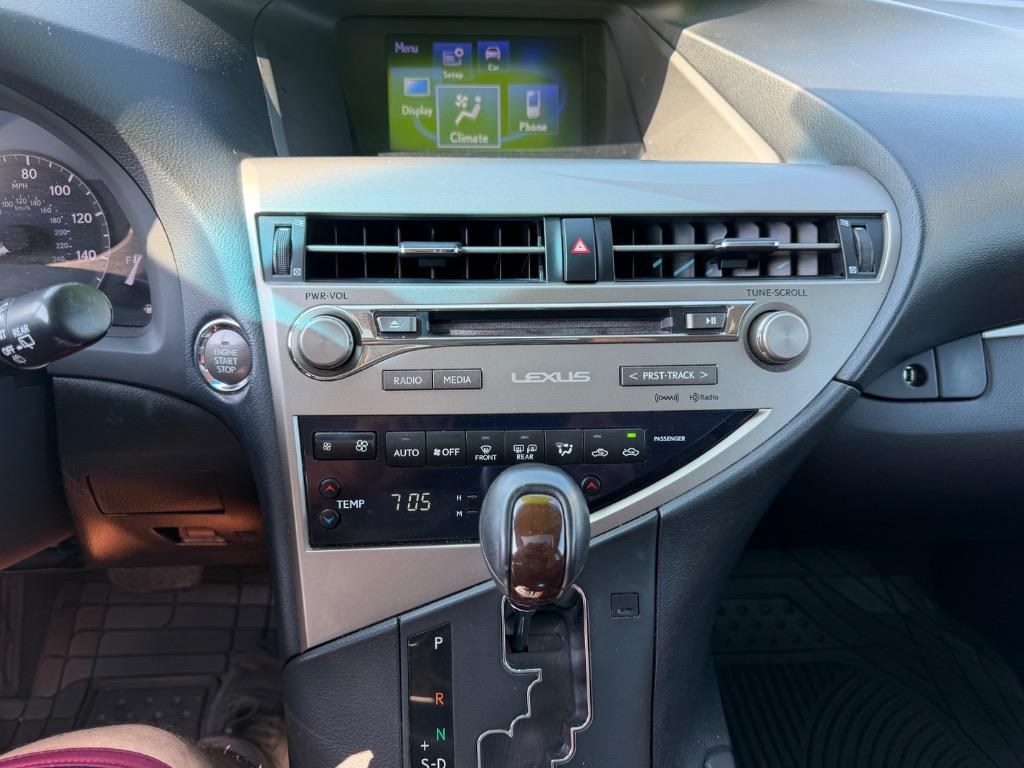 2015 Lexus RX - $17,400