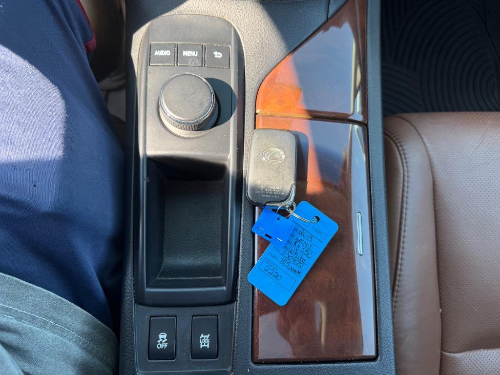 2015 Lexus RX - $17,400