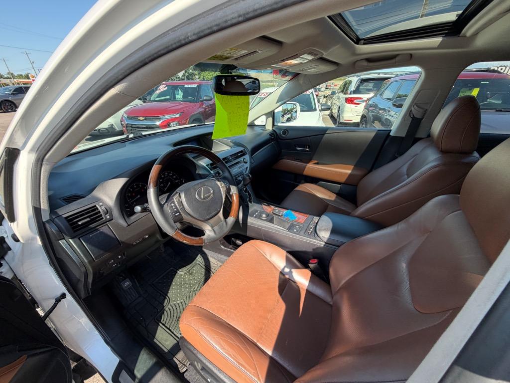 2015 Lexus RX - $17,400