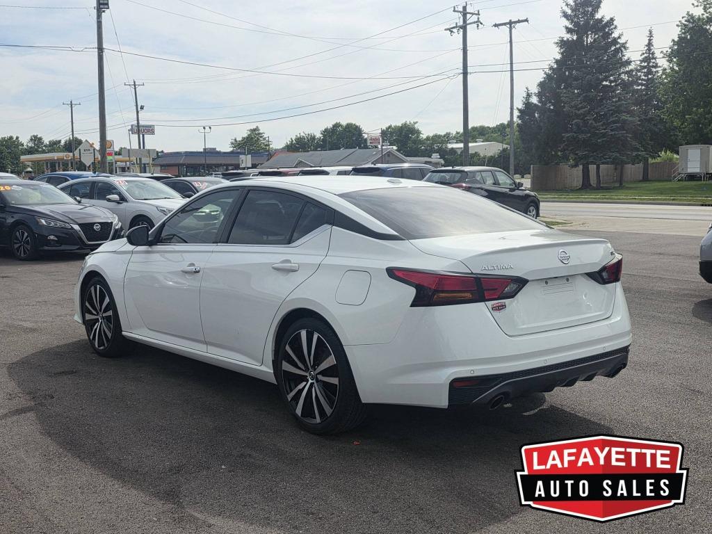 2020 Nissan Altima - $9,900