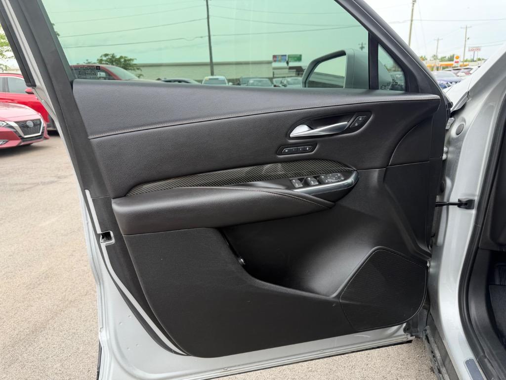 2020 Cadillac XT4 - $17,500