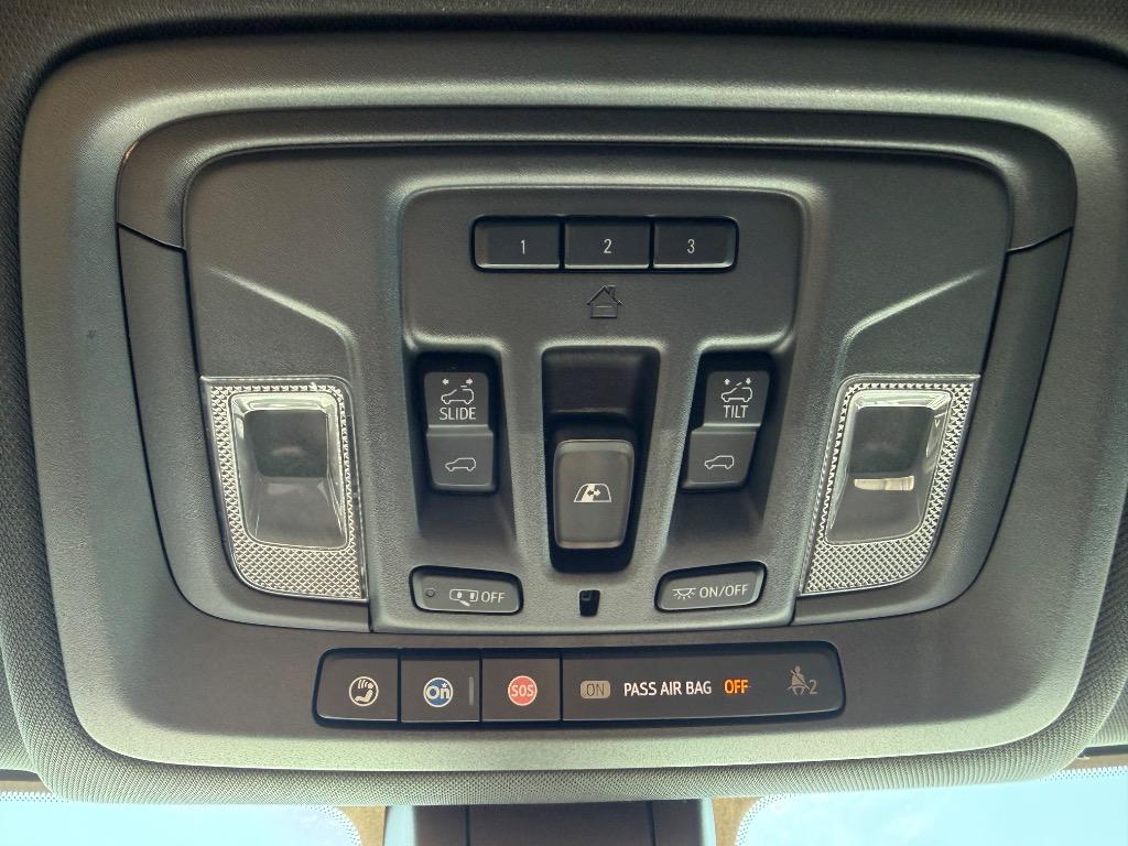 2020 Chevrolet Silverado - $32,900