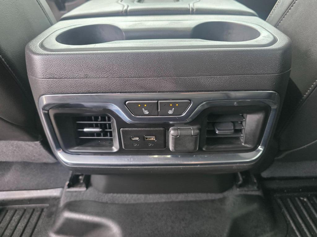 2020 Chevrolet Silverado - $32,900