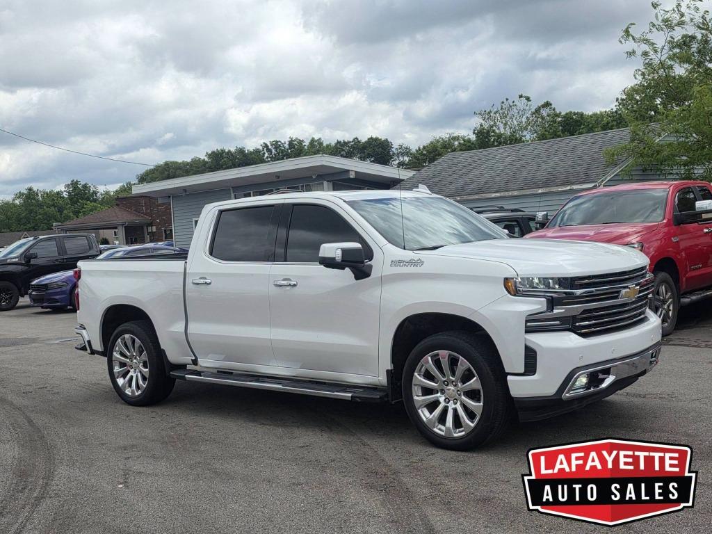 2020 Chevrolet Silverado - $32,900