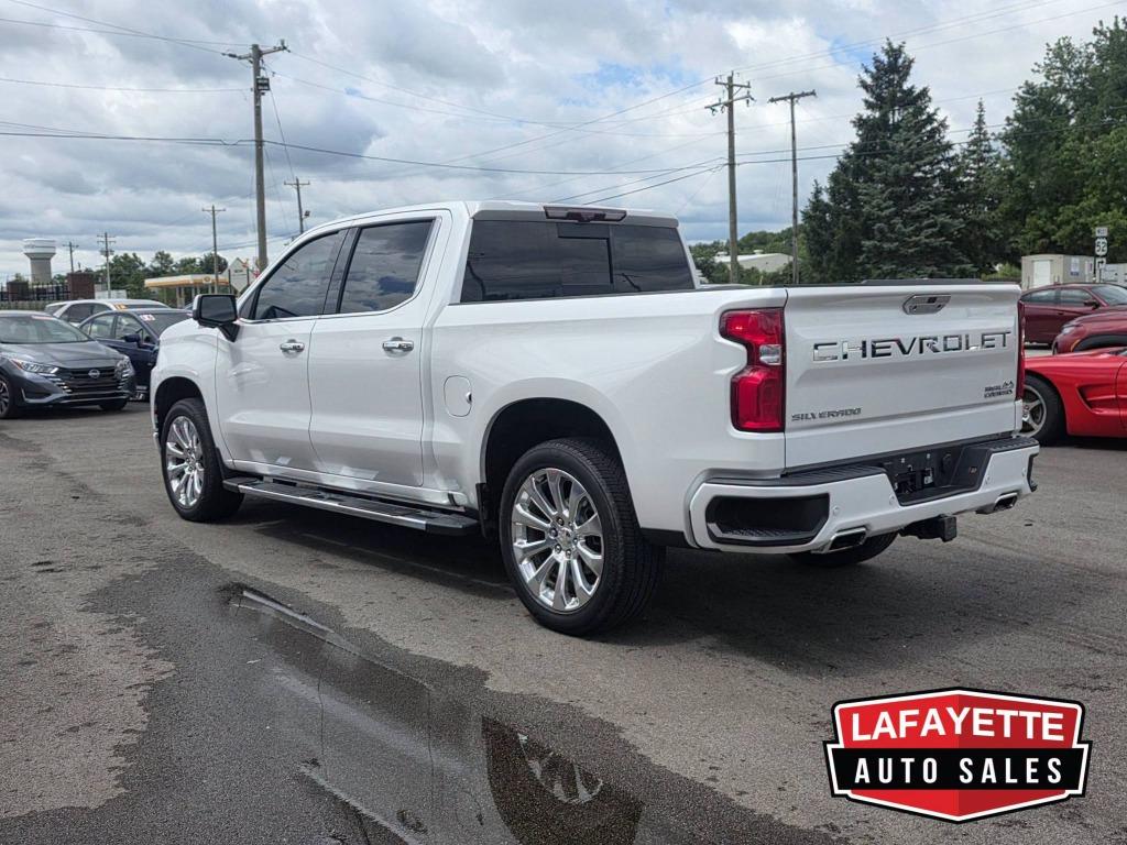 2020 Chevrolet Silverado - $32,900