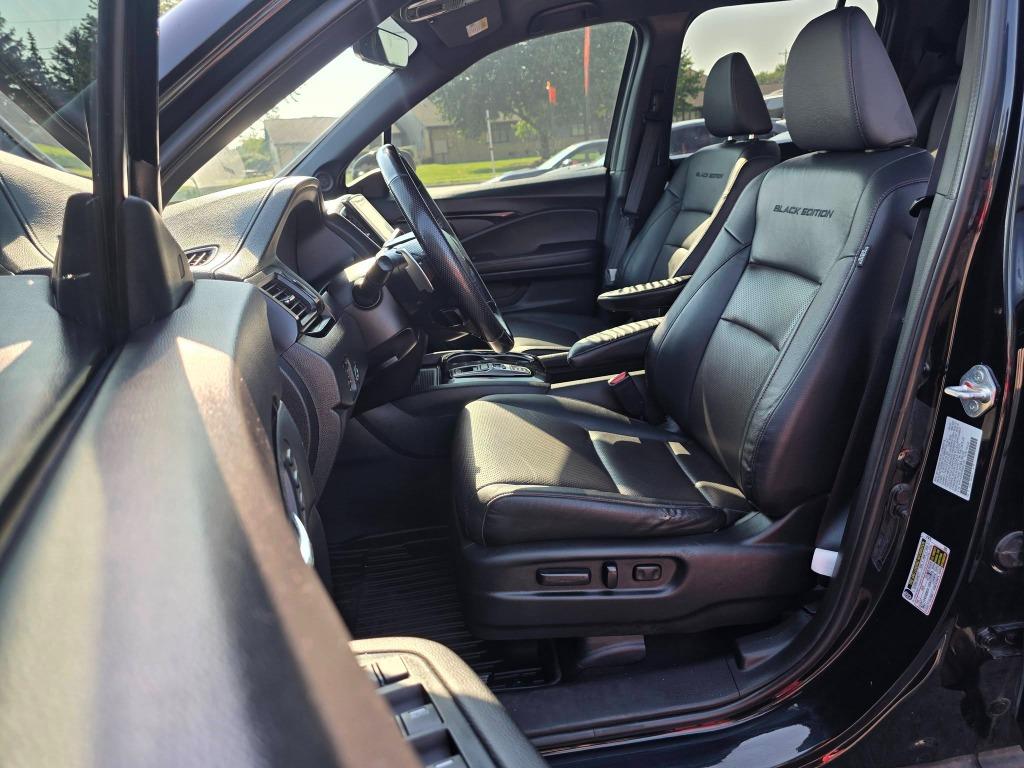 2023 Honda Ridgeline - $26,900