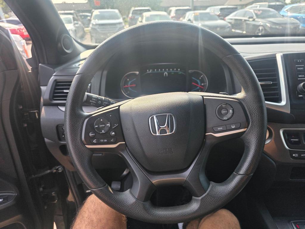 2020 Honda Passport - $17,900