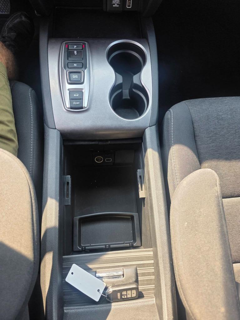 2020 Honda Passport - $17,900