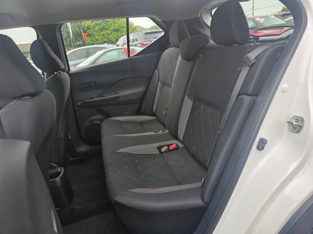 2020 Nissan Kicks - $9,900