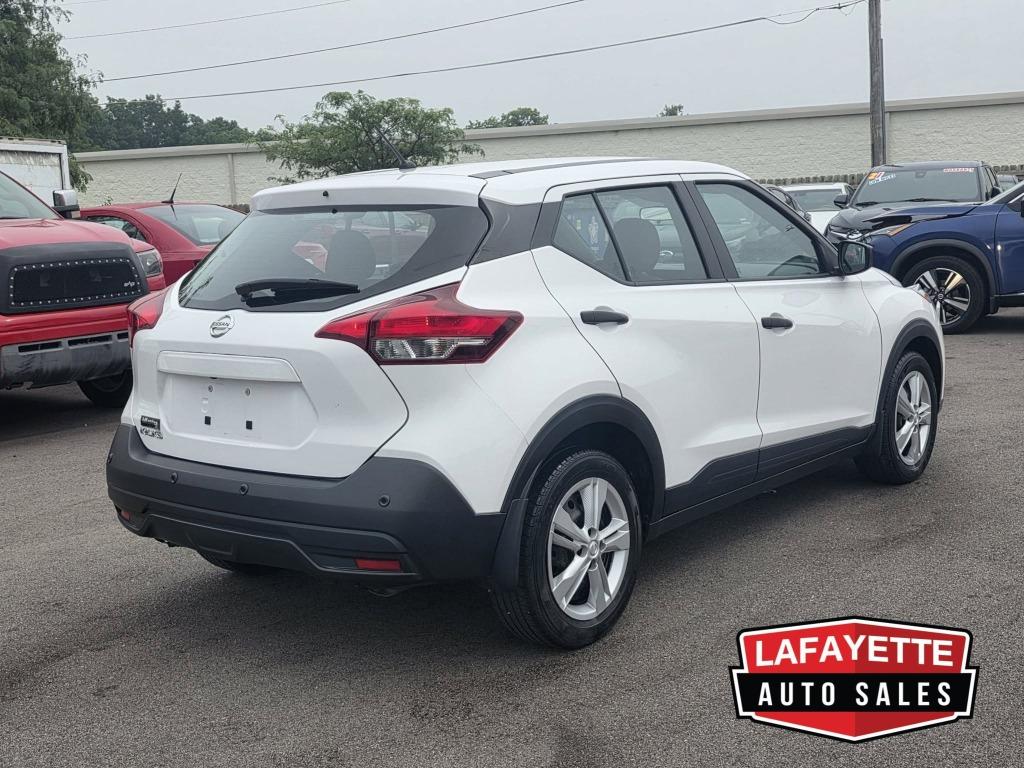 2020 Nissan Kicks - $9,900