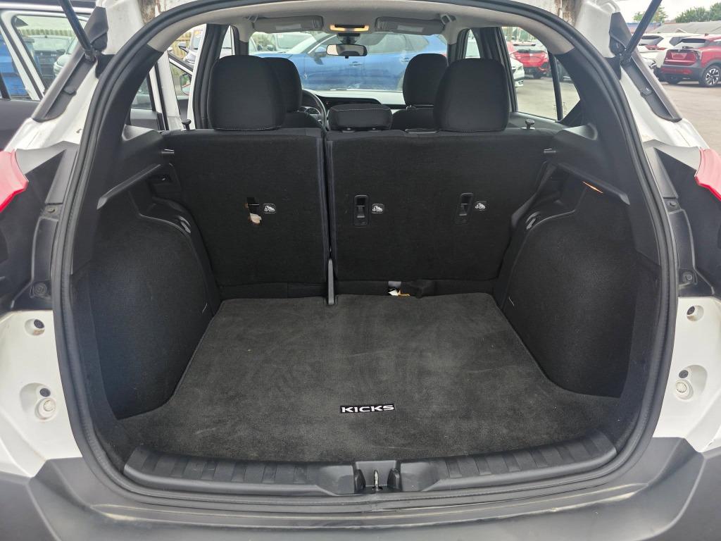 2020 Nissan Kicks - $9,900