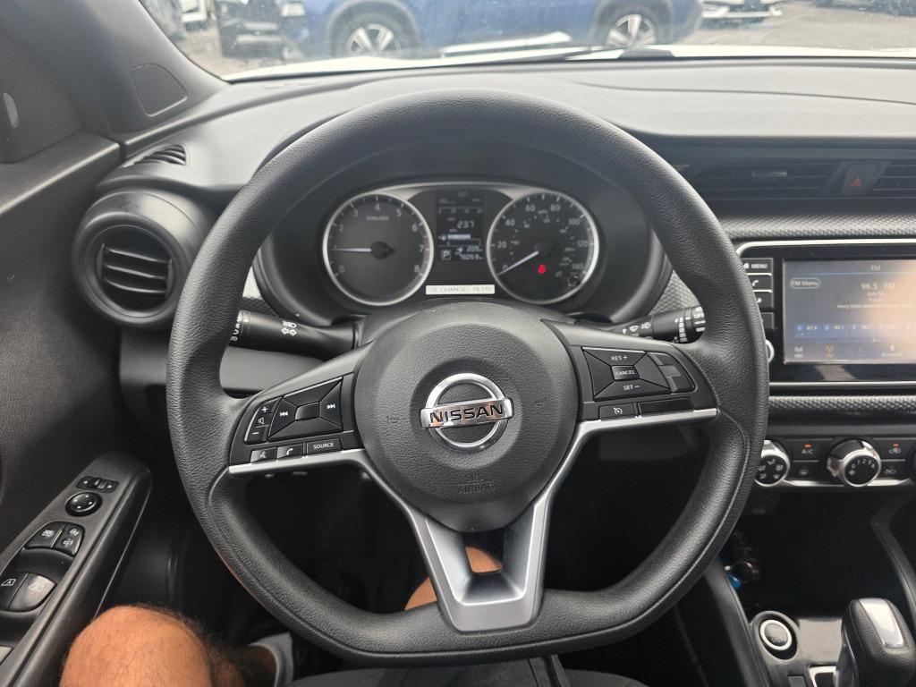 2020 Nissan Kicks - $9,900
