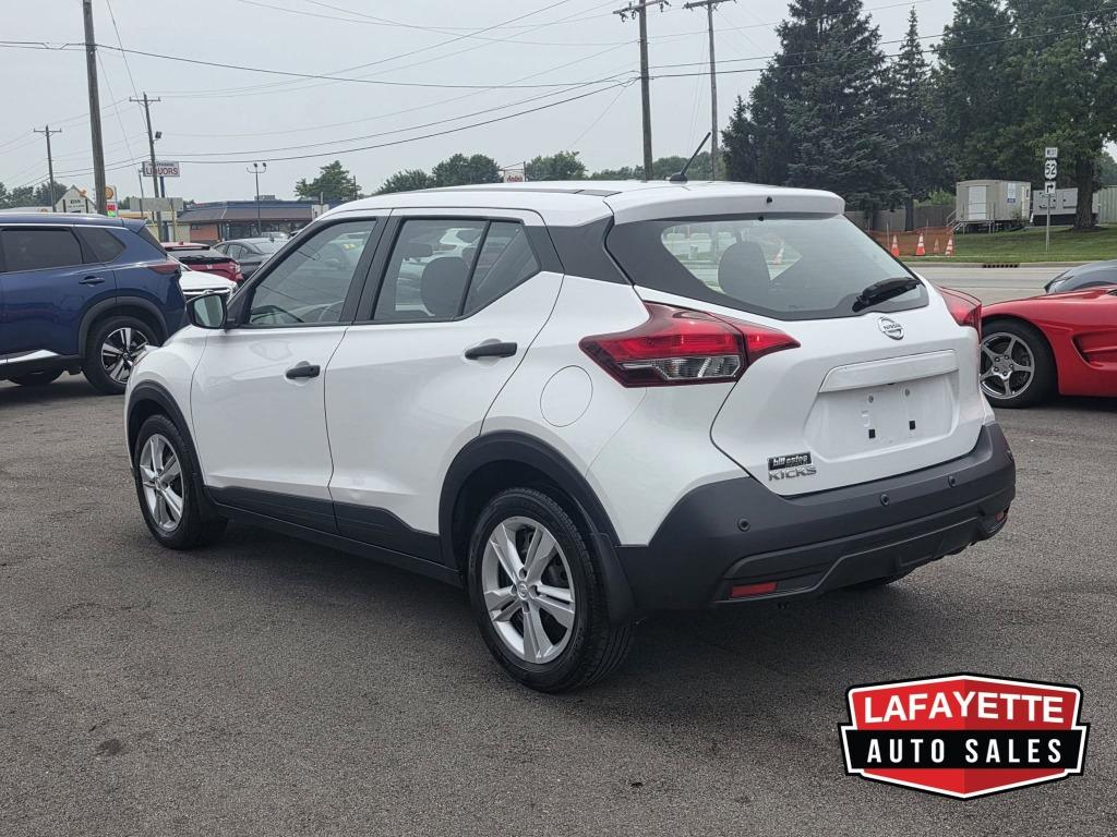 2020 Nissan Kicks - $9,900