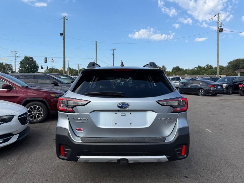 2022 Subaru Outback - $18,900