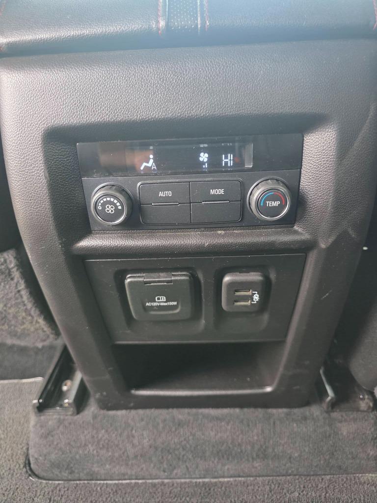 2022 Chevrolet Traverse - $24,900