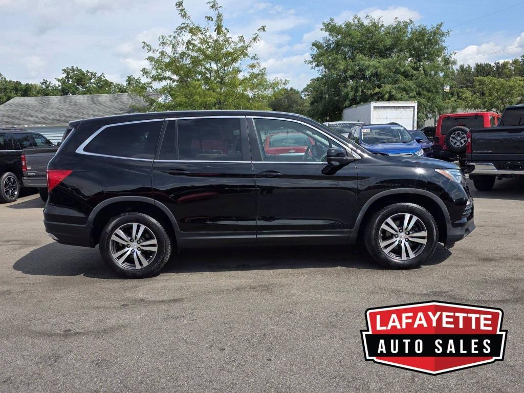 2017 Honda Pilot - $17,900