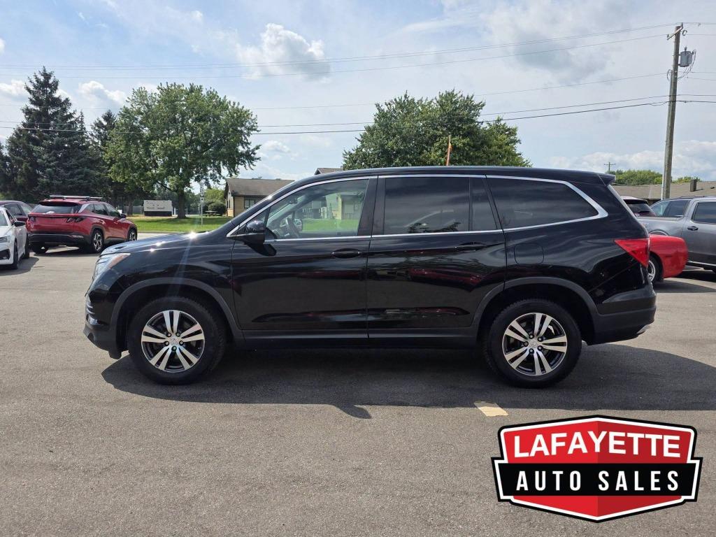 2017 Honda Pilot - $17,900