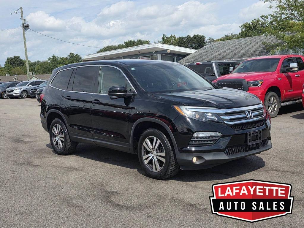 2017 Honda Pilot - $17,900