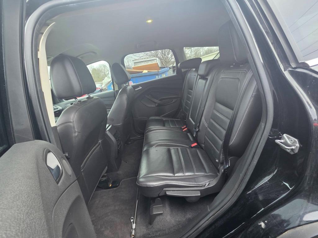 2017 Ford Escape - $8,900
