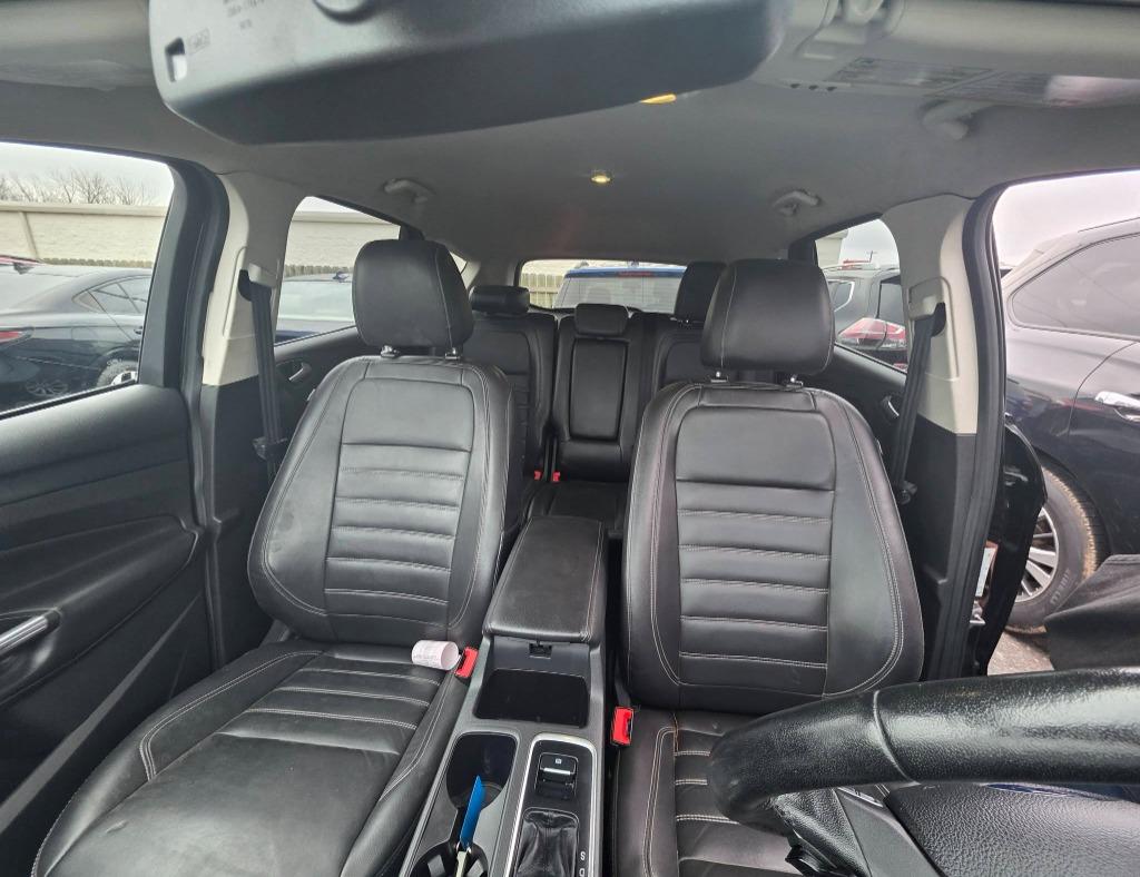 2017 Ford Escape - $8,900