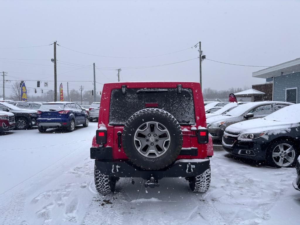 2015 Jeep Wrangler Unlimited Rubicon photo