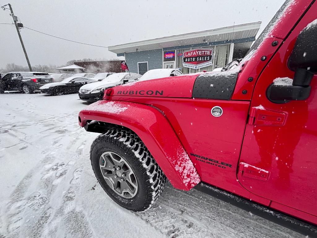 2015 Jeep Wrangler Unlimited Rubicon photo