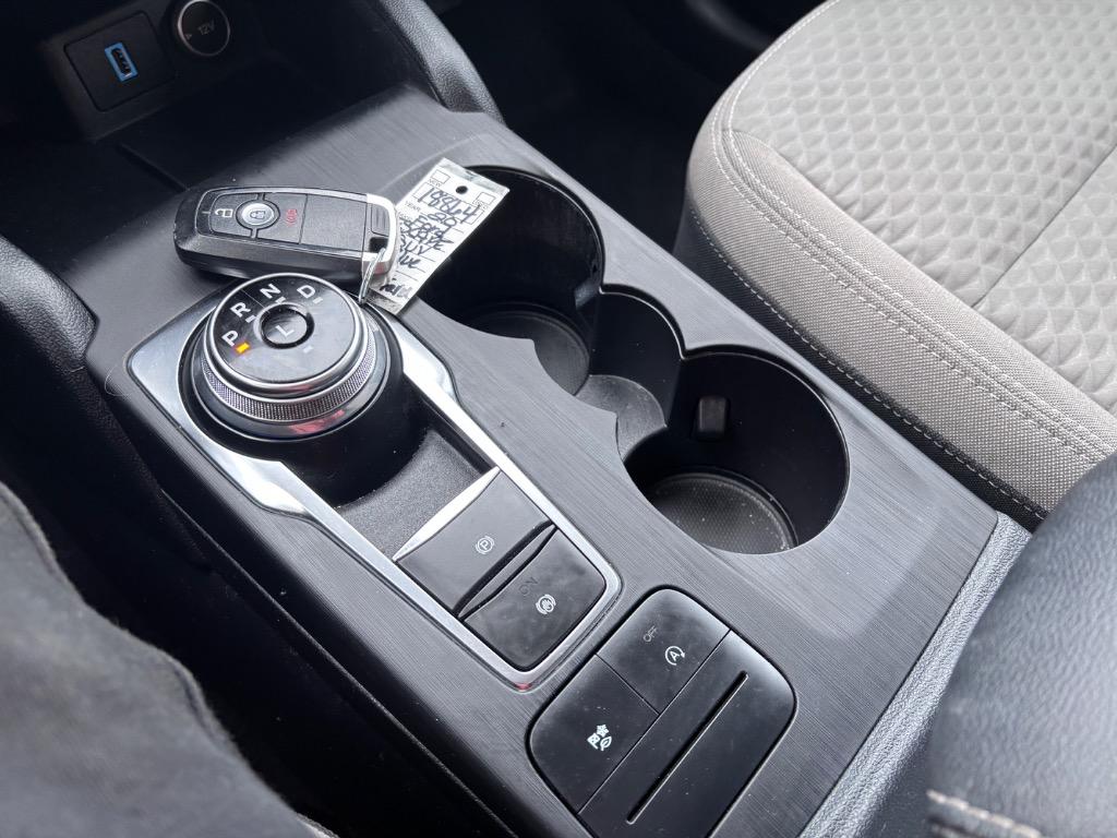 2020 Ford Escape - $14,900