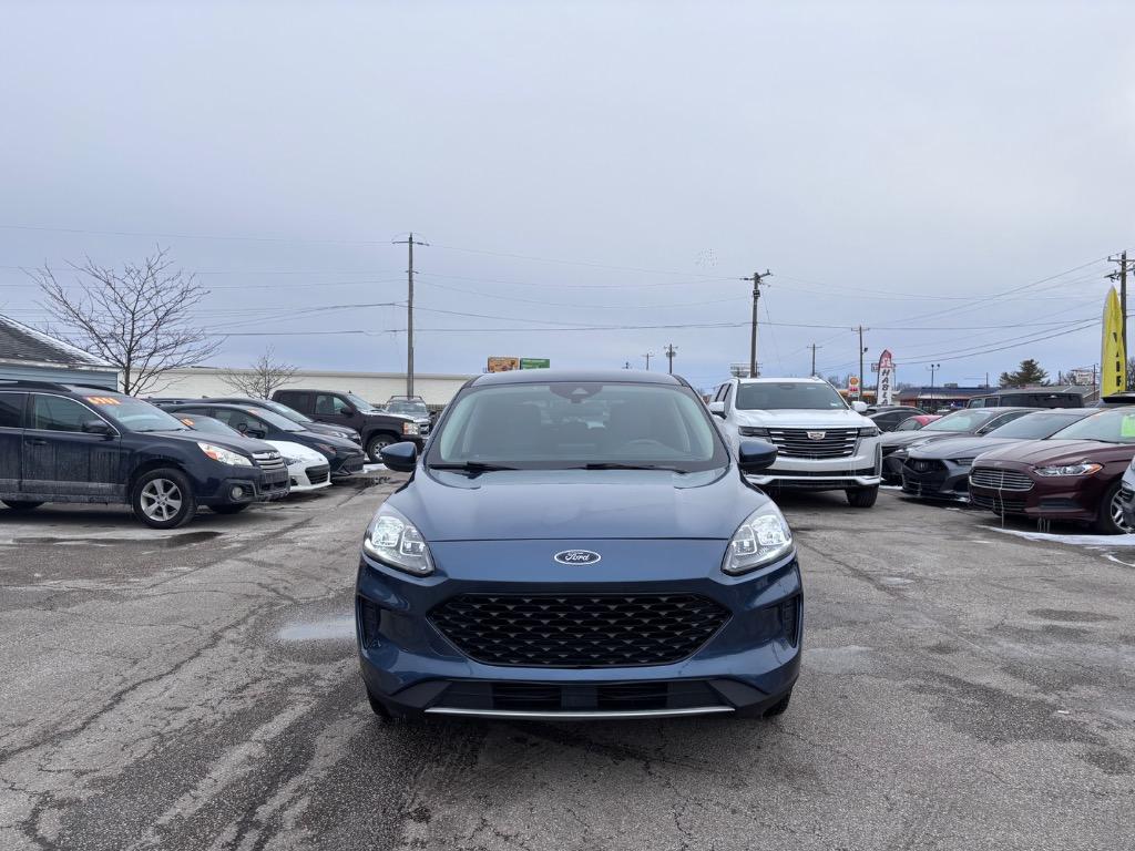 2020 Ford Escape - $14,900
