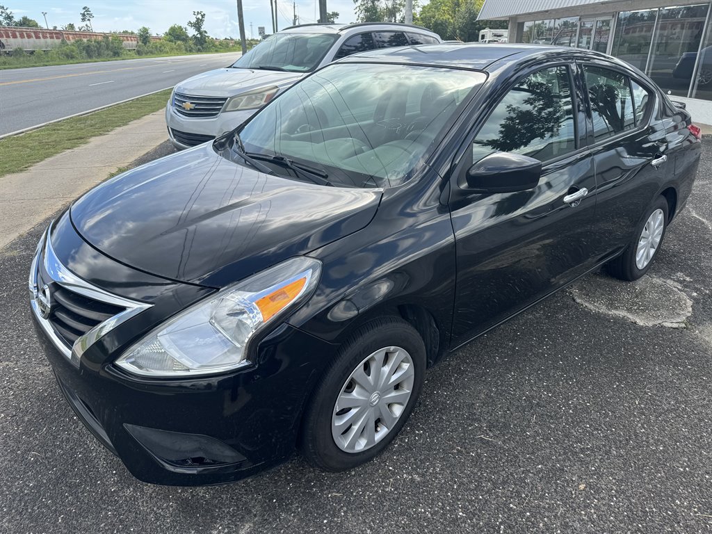 2019 Nissan Versa