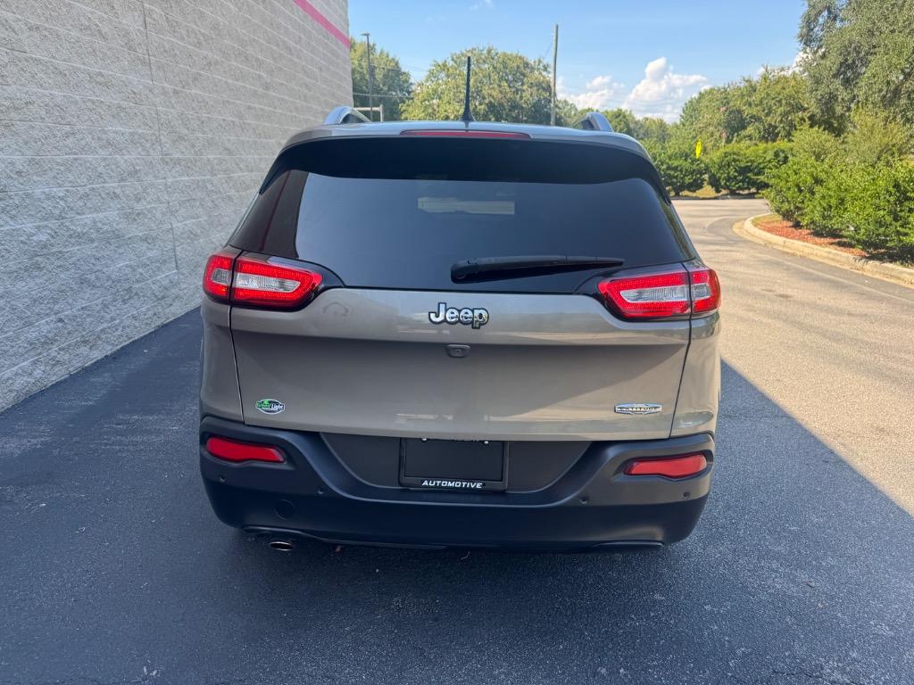 2016 Jeep Cherokee - $4,995