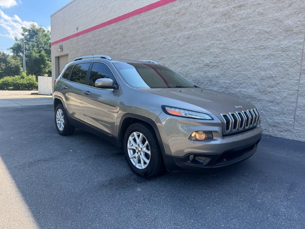 2016 Jeep Cherokee - $4,995