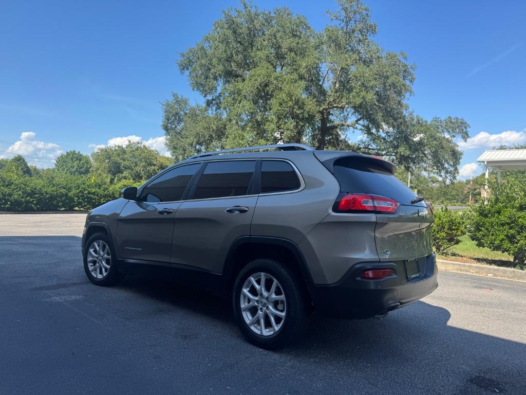 2016 Jeep Cherokee - $4,995