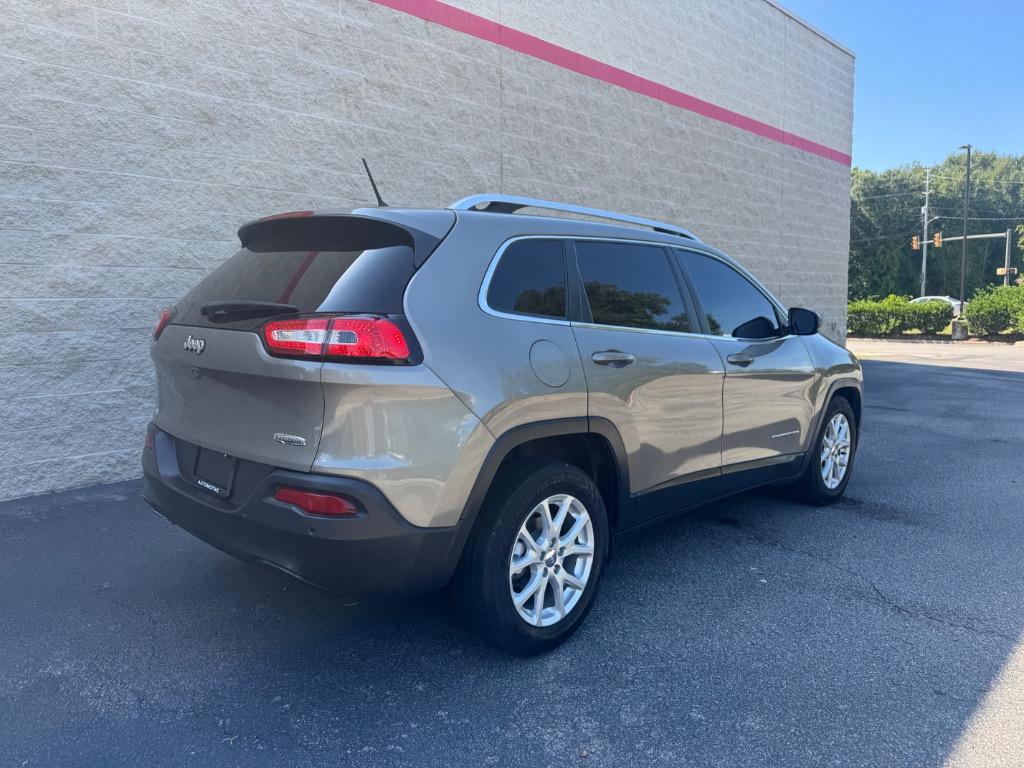 2016 Jeep Cherokee - $4,995