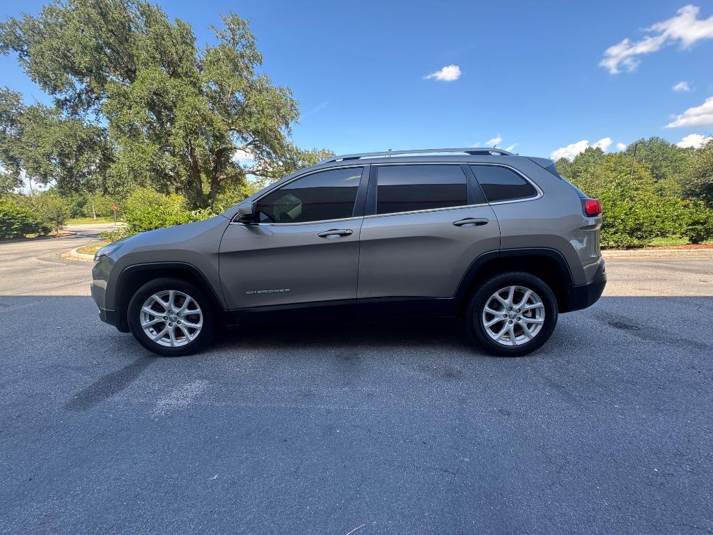 2016 Jeep Cherokee - $4,995