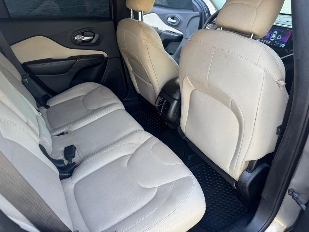 2016 Jeep Cherokee - $4,995
