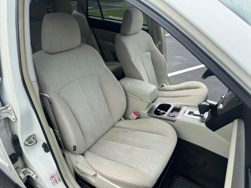 2013 Subaru Outback - $5,900