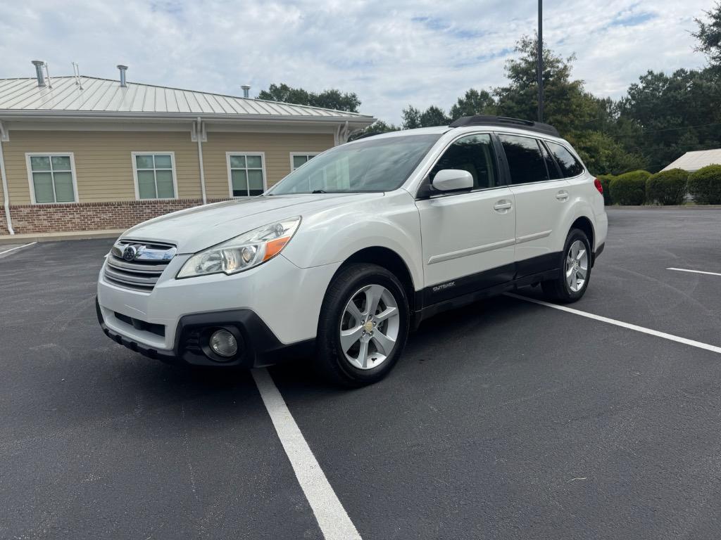 2013 Subaru Outback - $5,900