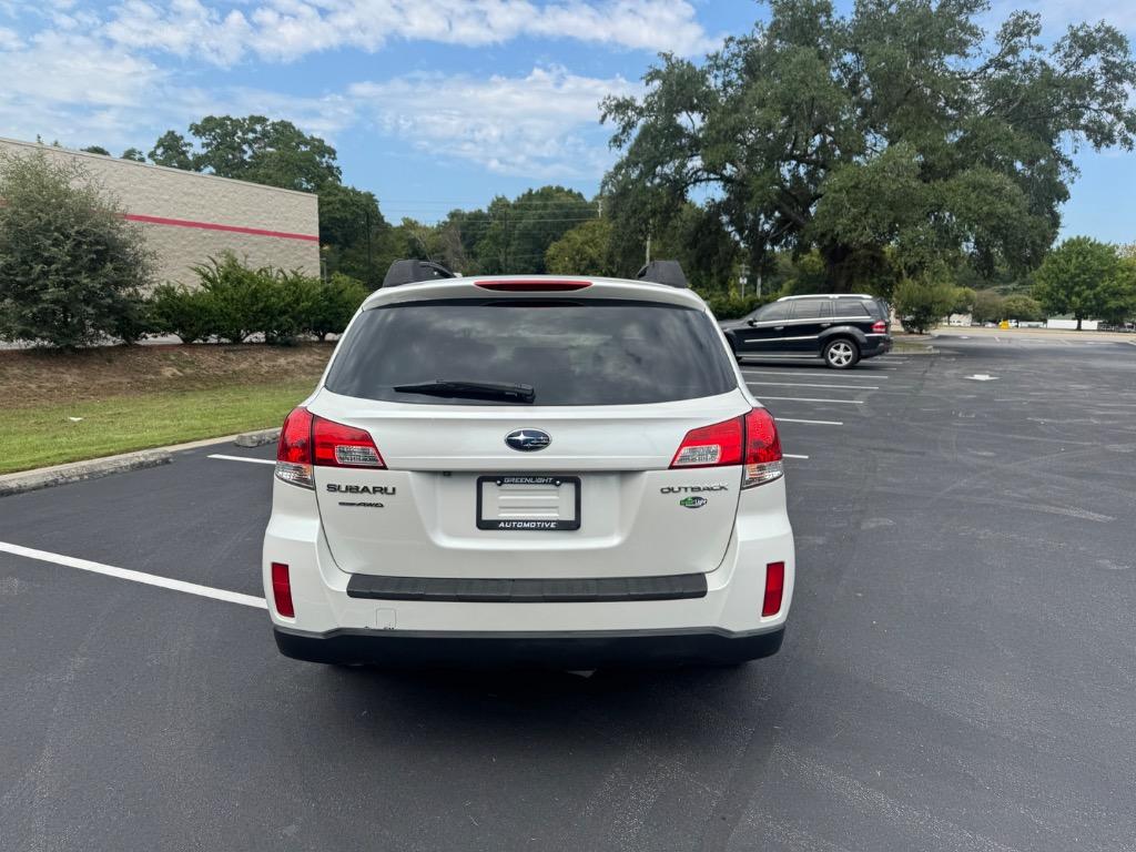2013 Subaru Outback - $5,900