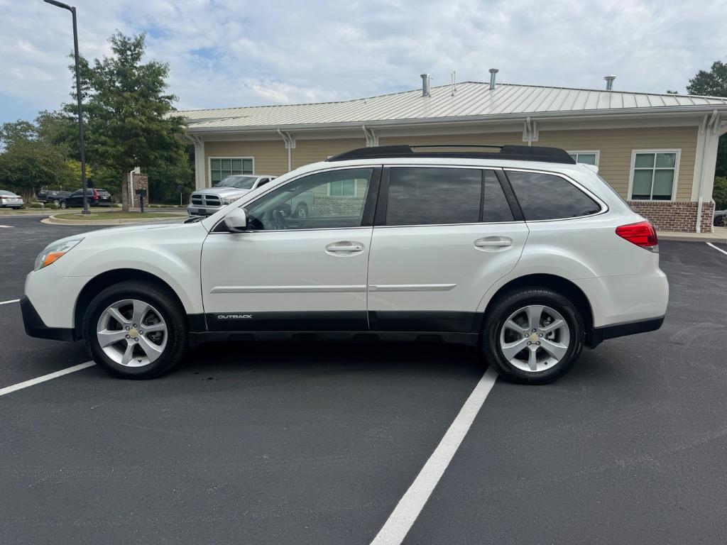 2013 Subaru Outback - $5,900