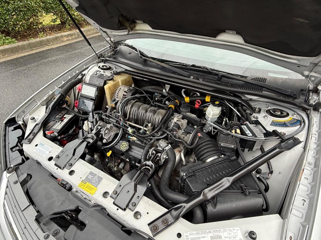 2001 Chevrolet Impala photo