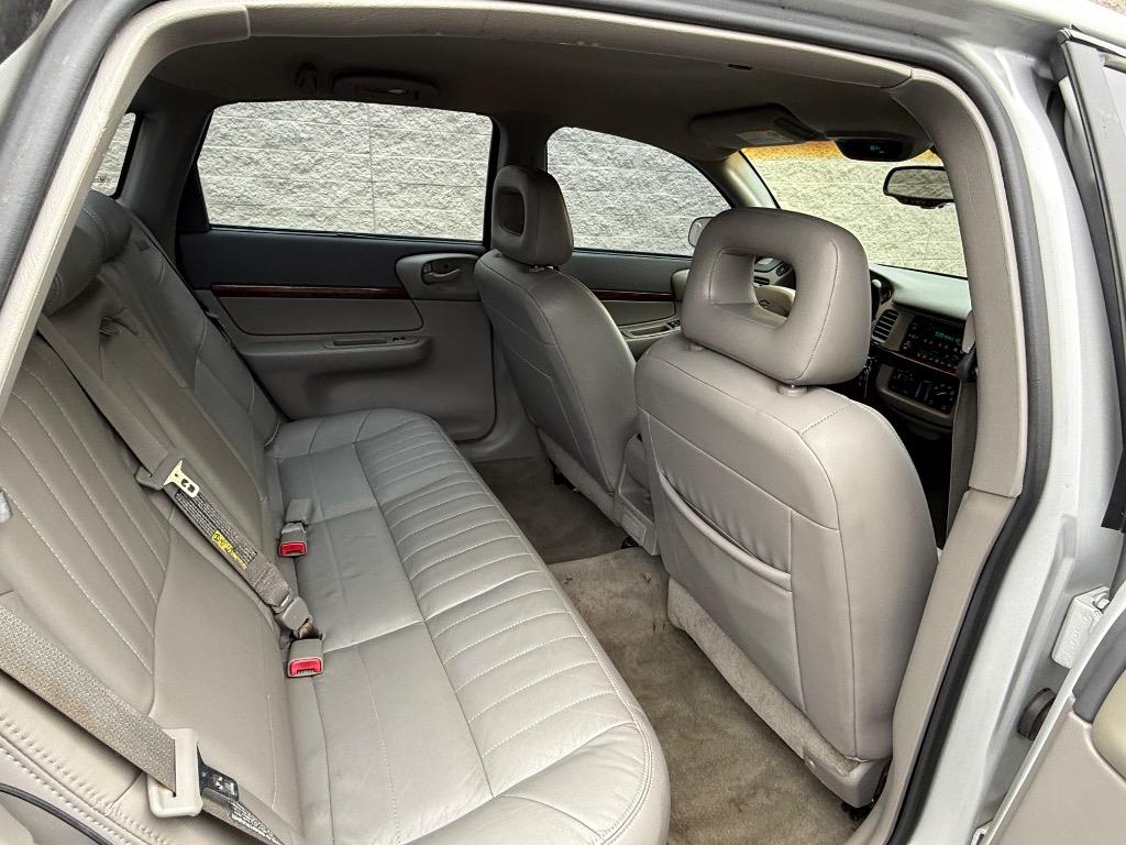 2001 Chevrolet Impala photo