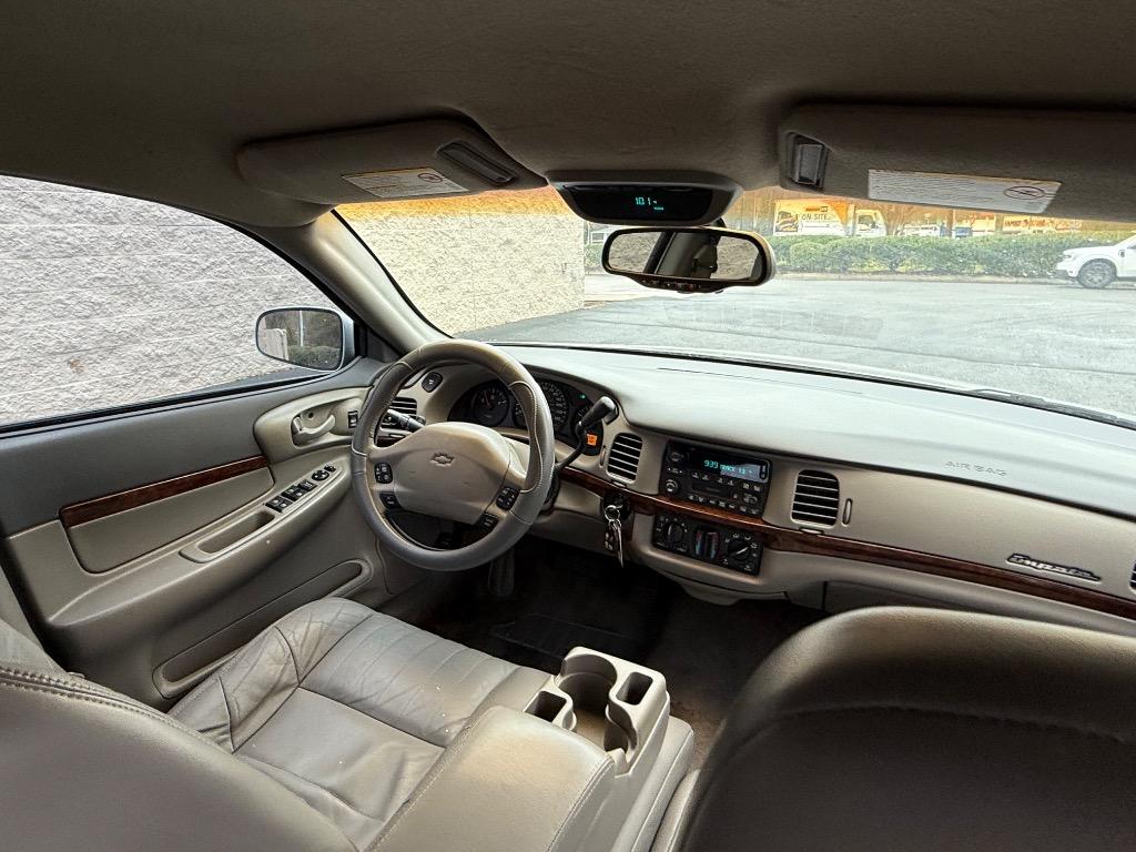 2001 Chevrolet Impala photo