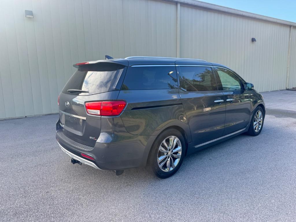 2016 Kia Sedona - $6,200