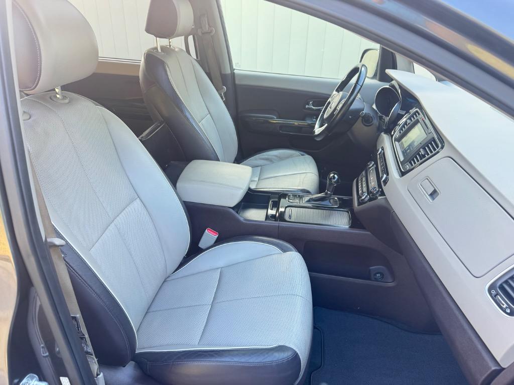 2016 Kia Sedona - $6,200