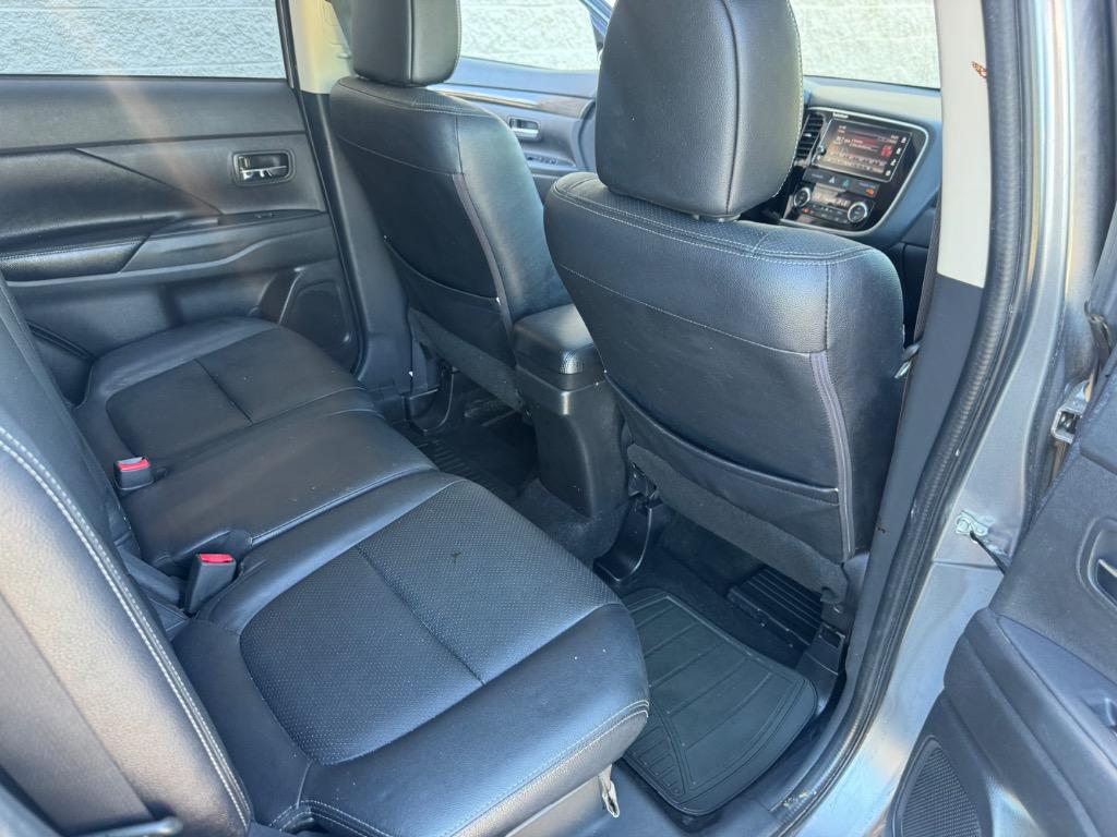 2017 Mitsubishi Outlander - $5,695